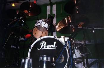 04-drum_kit.jpg