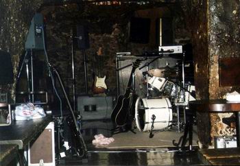 cave09.jpg