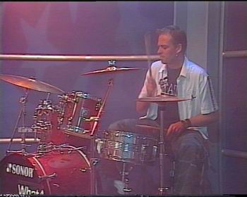 02-the-show03.jpg