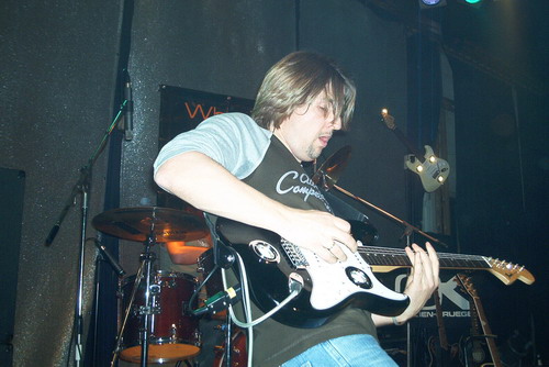 009-cdrelease.jpg