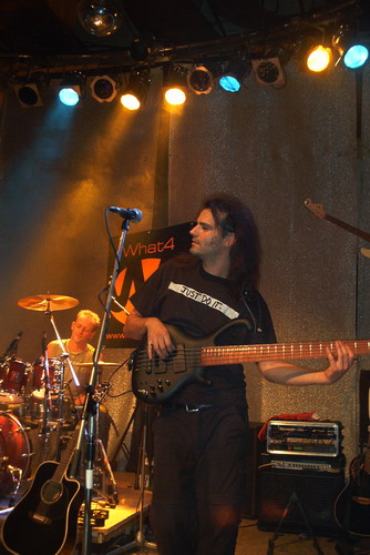 085-cdrelease.jpg