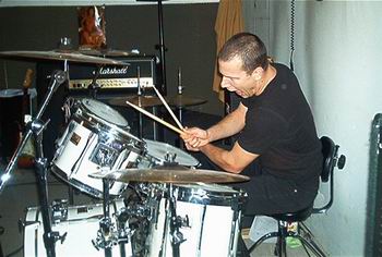 aushilfsdrummer.jpg
