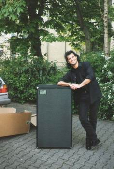 24-new_bass-amp.jpg